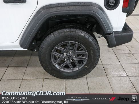 New 2026 Jeep Wrangler Unlimited Sport AWD/4WD image 10