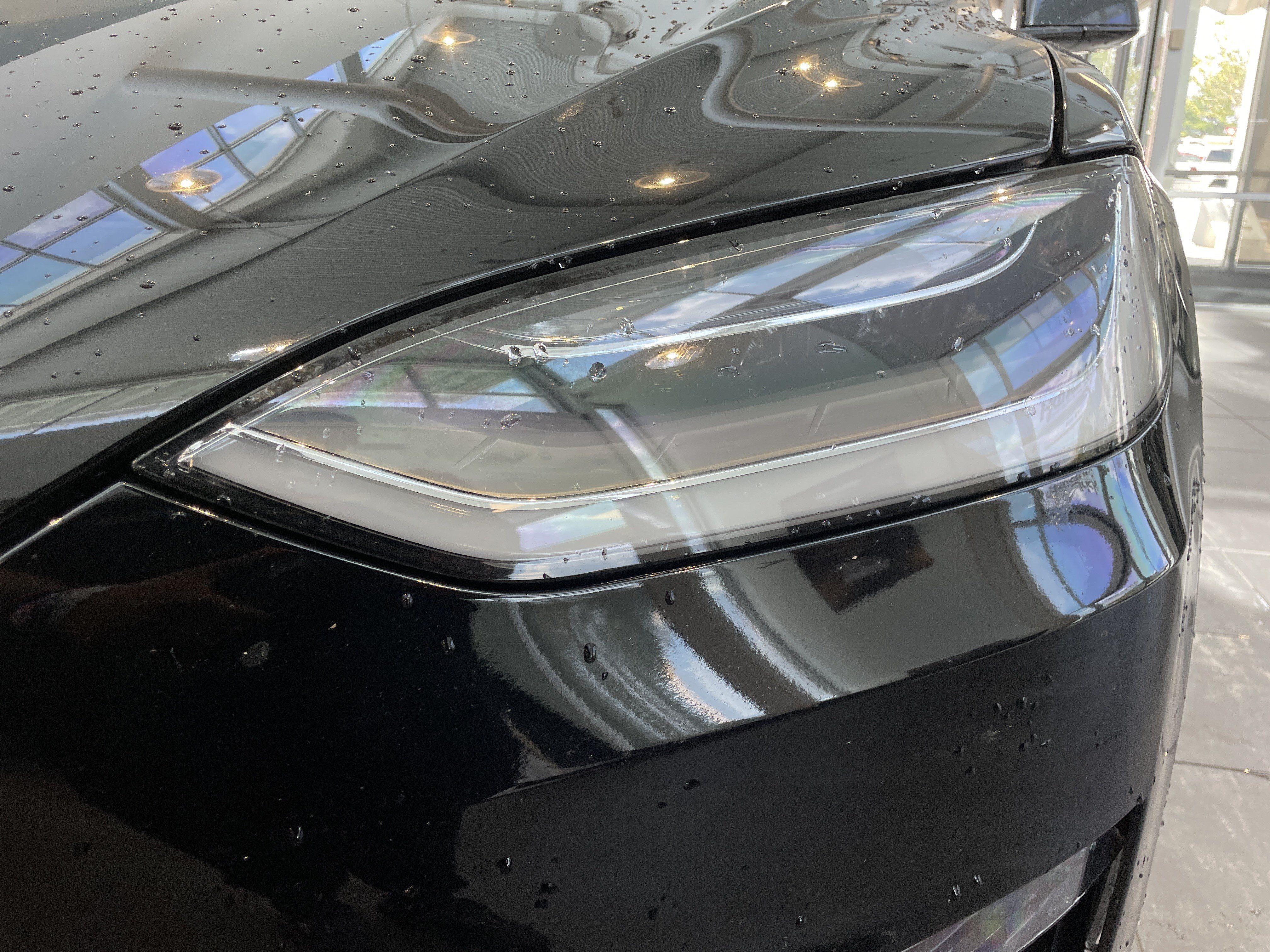 Used 2022 Tesla Model X AWD/4WD image 3