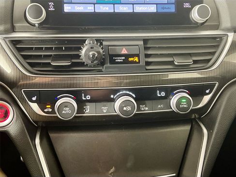 Used 2022 Honda Accord Sport image 16