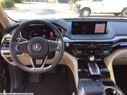 Used 2024 Acura MDX w/ Technology Package AWD/4WD image 13