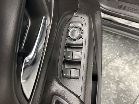 Used 2019 Chevrolet Equinox LT AWD/4WD image 8