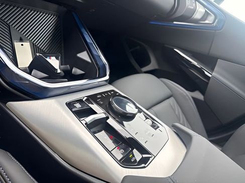 New 2026 BMW X3 M50 w/ Premium Package image 25