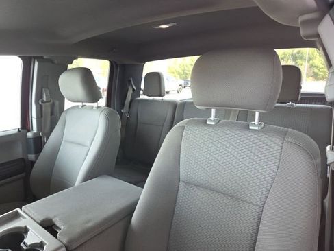 Used 2017 Ford F150 XLT w/ XTR Package image 18