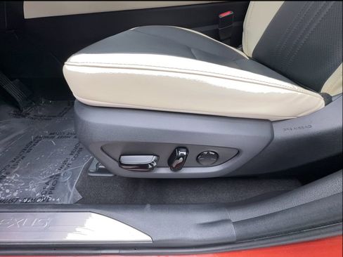 Used 2023 Lexus NX 350 AWD image 21