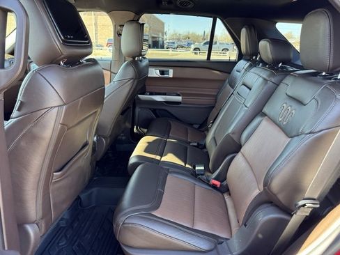 Used 2022 Ford Explorer King Ranch w/ Class IV Trailer Tow Package image 13