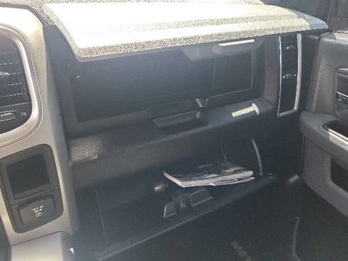 Used 2019 RAM 1500 Classic Warlock AWD/4WD image 32