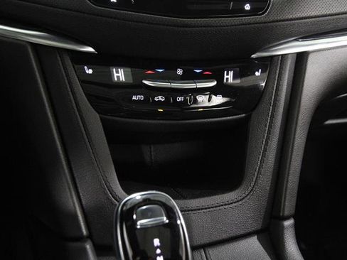 Certified 2023 Cadillac XT5 Premium Luxury image 15