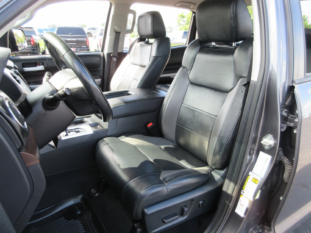 Used 2018 Toyota Tundra Limited AWD/4WD image 21