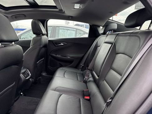 Used 2019 Chevrolet Malibu LT w/ Leather Package image 9