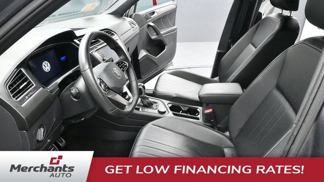 Used 2022 Volkswagen Tiguan SE R-Line AWD/4WD image 18