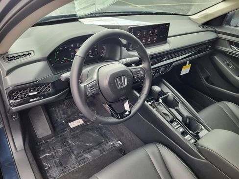 New 2026 Honda Accord EX-L image 9