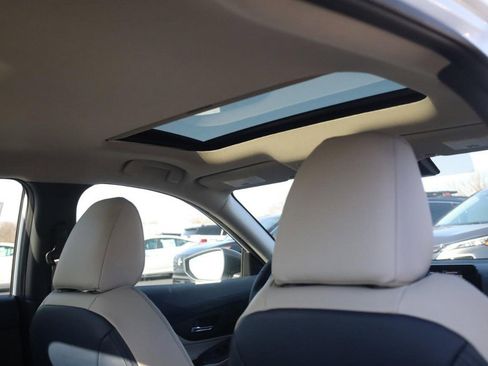 New 2026 Nissan Sentra SL w/ Floor Mat Package FWD image 23