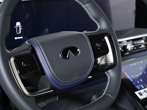 New 2026 INFINITI QX80 4WD image 10