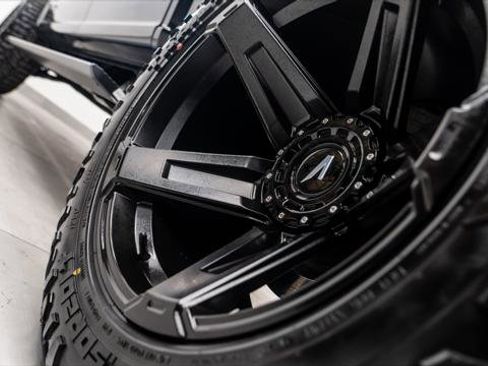 Used 2021 Ford F150 Lariat w/ Equipment Group 502A High image 15