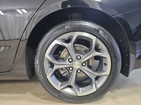 Used 2022 Chevrolet Malibu LT FWD image 38