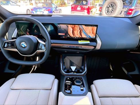 Certified 2025 BMW X3 xDrive30i image 15