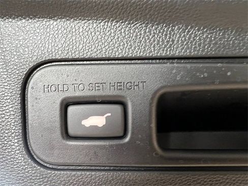 New 2025 Acura MDX SH-AWD image 31