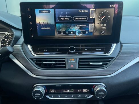 New 2026 Nissan Altima 2.5 SV FWD image 18