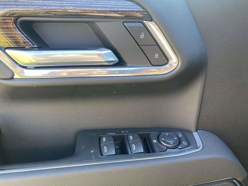 New 2026 GMC Sierra 1500 Elevation image 15