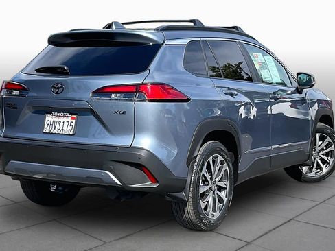Certified 2023 Toyota Corolla Cross XLE w/ Convenience Package FWD image 12
