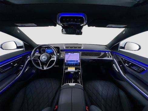 Used 2026 Mercedes-Benz S 580 4MATIC Sedan image 9