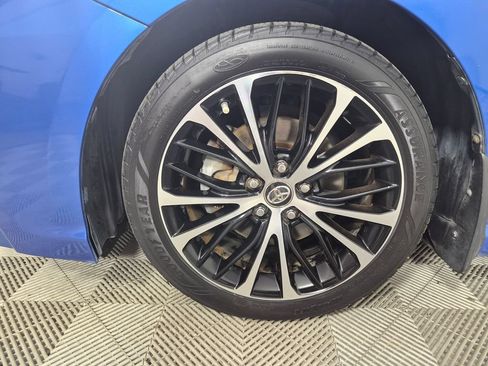 Used 2018 Toyota Camry SE FWD image 29