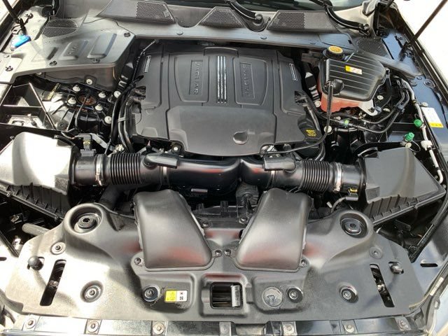 Used 2019 Jaguar XJ Supercharged RWD image 47