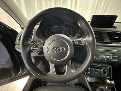 Used 2016 Audi Q3 2.0T Premium Plus w/ Technology Package image 22