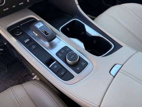 Used 2025 INFINITI QX60 Pure image 23