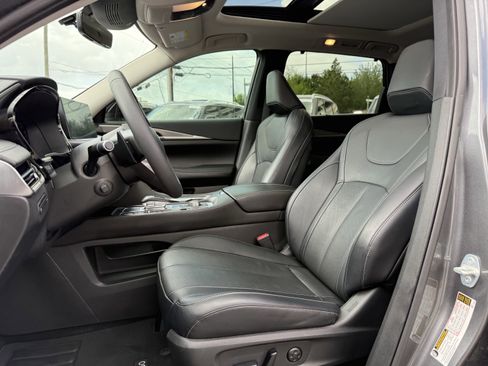 Certified 2024 INFINITI QX60 Luxe image 13
