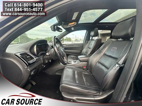 Used 2019 Jeep Grand Cherokee Overland AWD/4WD image 11
