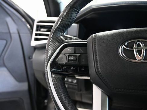 Used 2023 Toyota Sequoia Platinum image 26