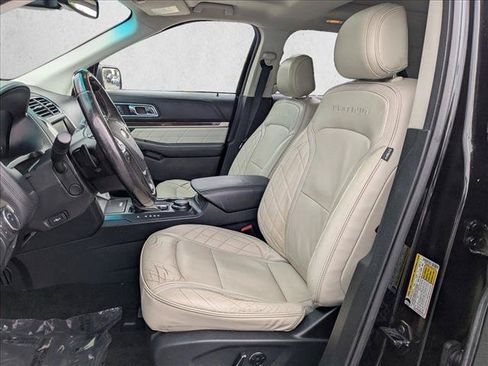 Used 2016 Ford Explorer Platinum AWD/4WD image 17