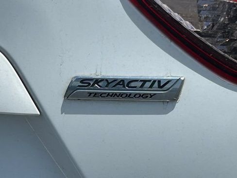 Used 2016 MAZDA CX-5 Touring FWD image 4