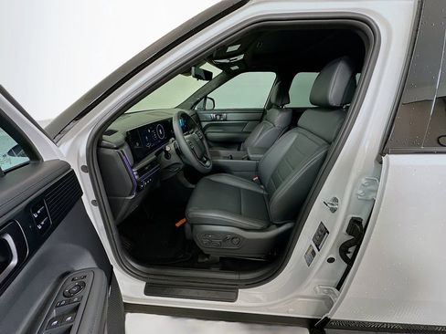 New 2026 Hyundai Santa Fe Calligraphy AWD/4WD image 16