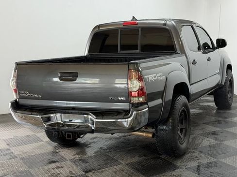 Used 2014 Toyota Tacoma 4x4 Double Cab w/ TRD Off-Road Package image 11