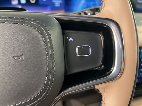 New 2026 Lincoln Navigator L Black Label AWD/4WD image 21