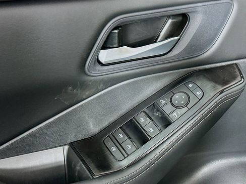 New 2026 Nissan Rogue SV w/ Cold Weather Package FWD image 7