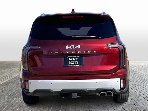 Certified 2024 Kia Telluride EX w/ EX Captain's Chair Package image 4