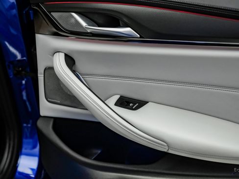 Used 2023 BMW M5 w/ Competition Package image 94