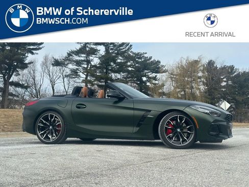 Used 2025 BMW Z4 M40i w/ Edition image 1