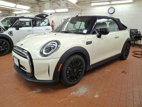 Used 2022 MINI Cooper Convertible image 29