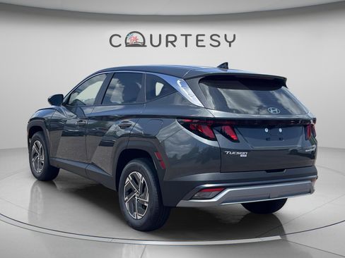 New 2026 Hyundai Tucson Blue SE AWD/4WD image 3