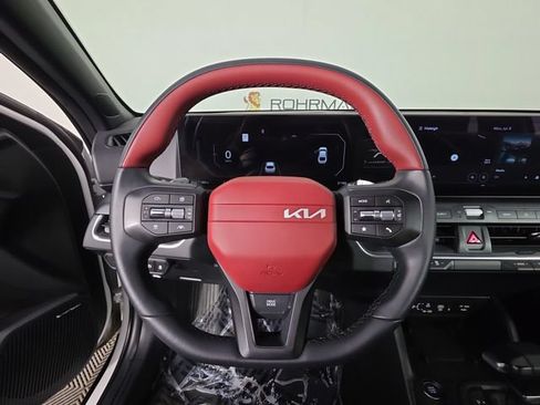 Used 2025 Kia K4 GT-Line w/ GT-Line Premium Package FWD image 28