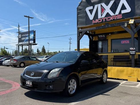 Used 2011 Nissan Sentra 2.0 SR w/ Convenience Pkg FWD image 1