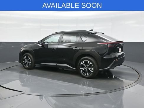 Used 2024 Toyota bZ4X AWD w/ Weather Package image 5