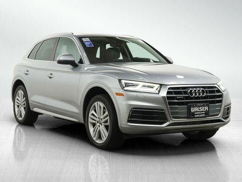 Used 2018 Audi Q5 2.0T Premium Plus w/ Premium Plus Package AWD/4WD image 7