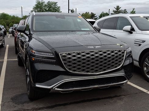 Used 2025 Genesis GV80 3.5T Prestige AWD/4WD image 2
