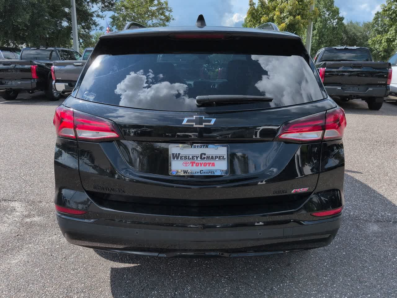 Used 2024 Chevrolet Equinox RS AWD/4WD image 5