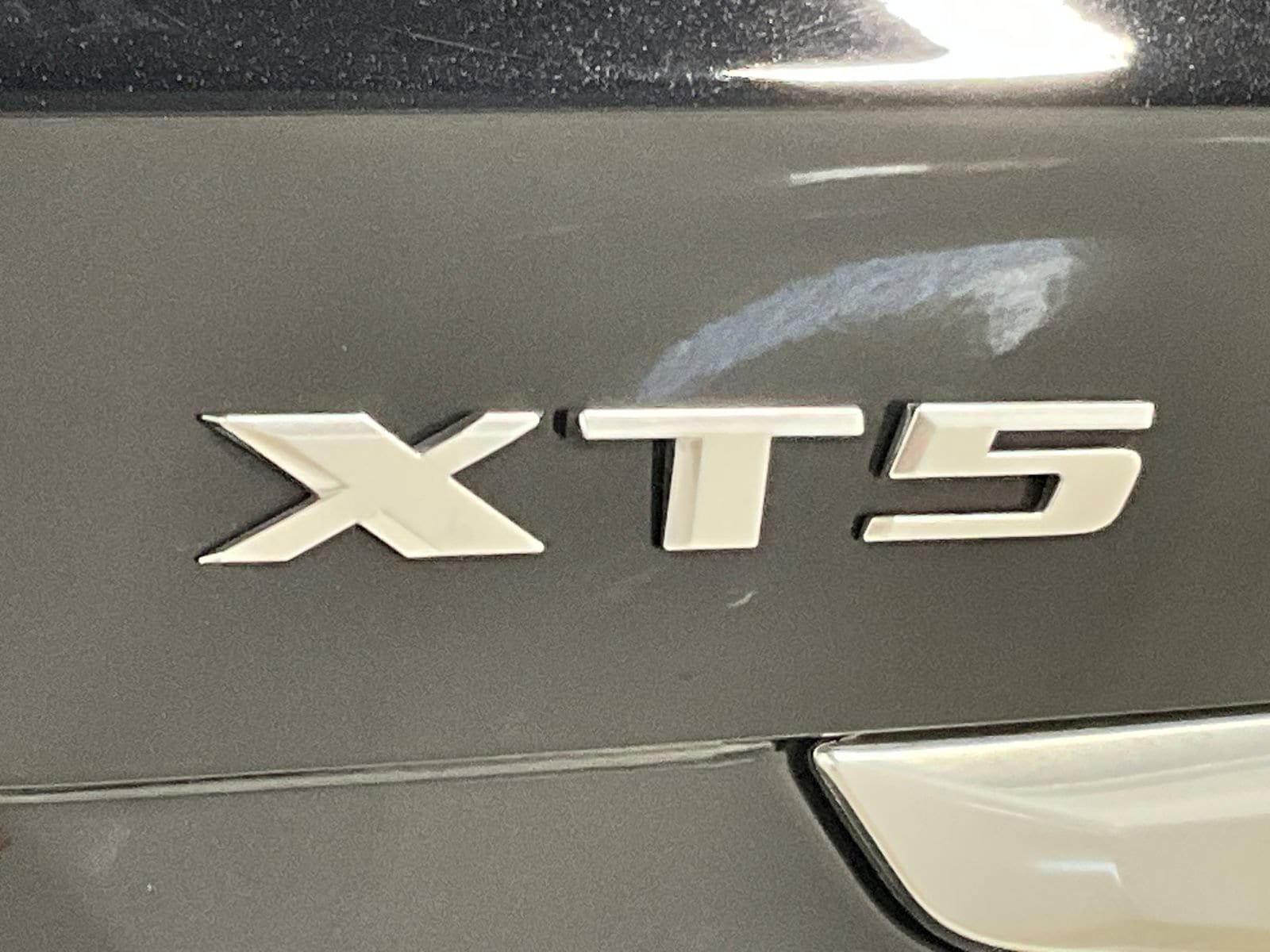 Used 2024 Cadillac XT5 Luxury FWD image 30